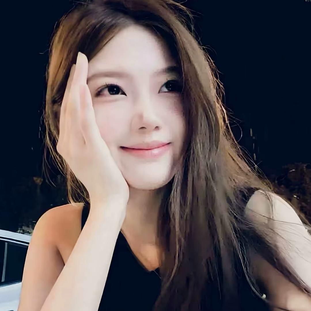 ⁷⁷