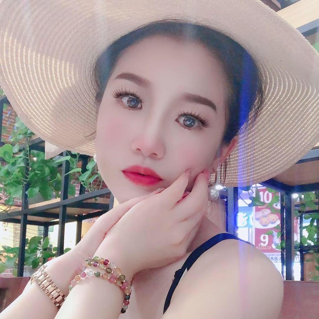 瑶瑶 ~😘😘😘