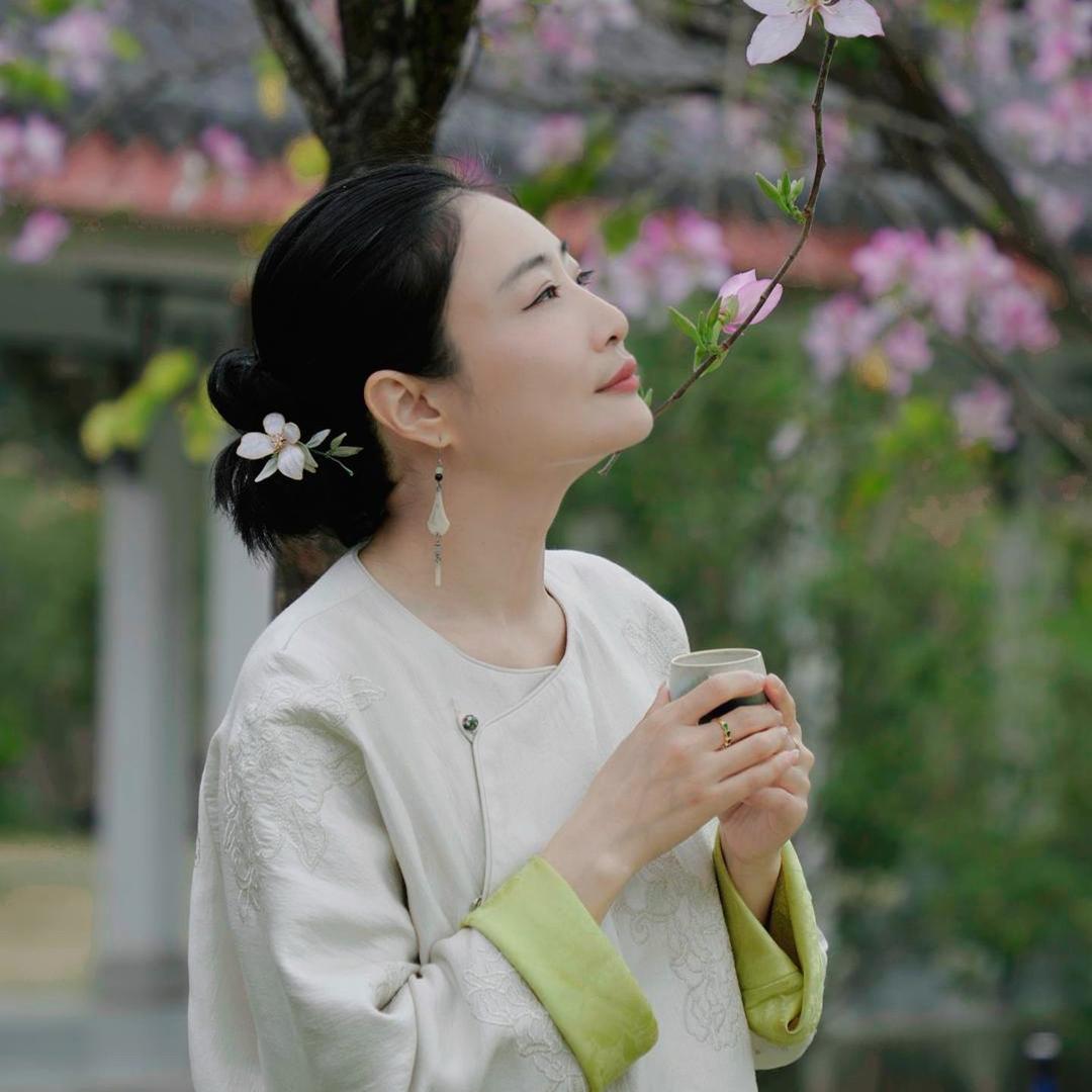 曼辰妙施
