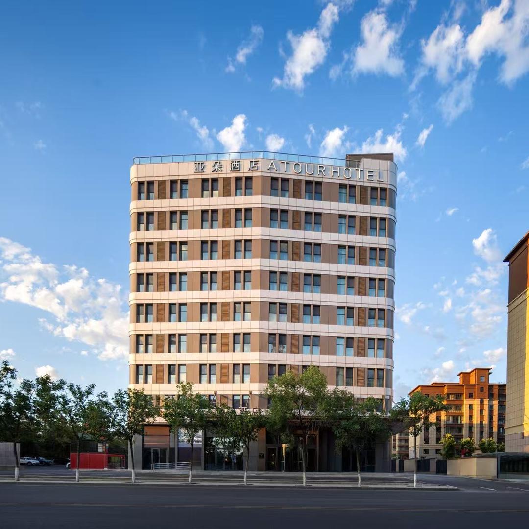 独库公路零起点亚朵酒店