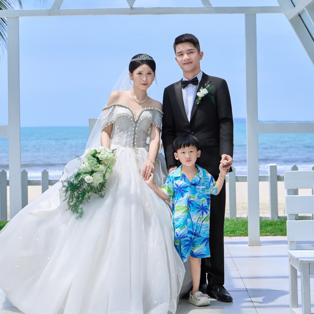 莫哥夫妇👩‍❤️‍👨