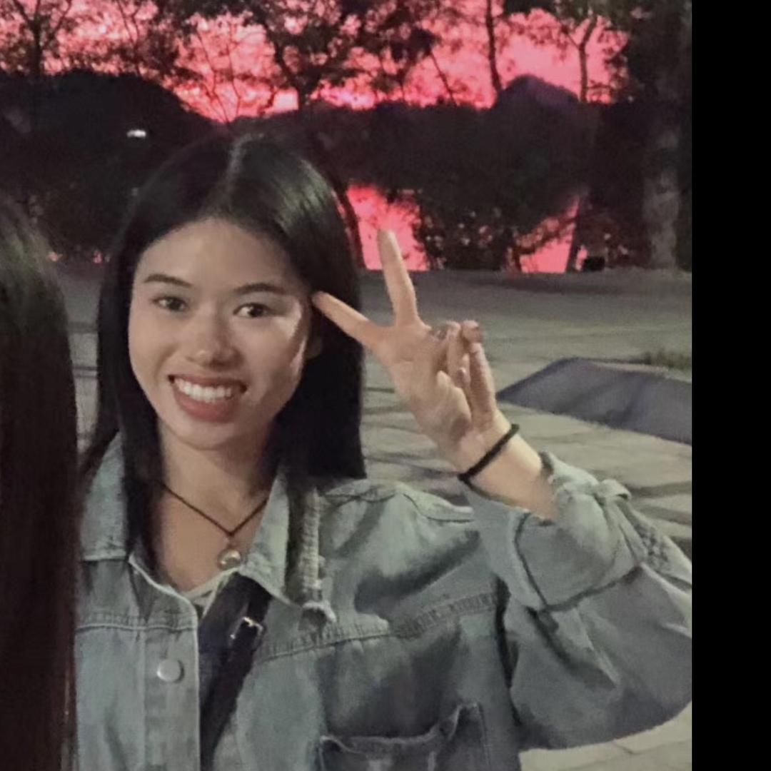 小魔女要乖