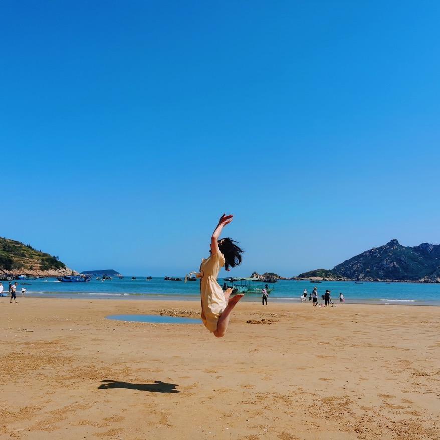 刘洺君