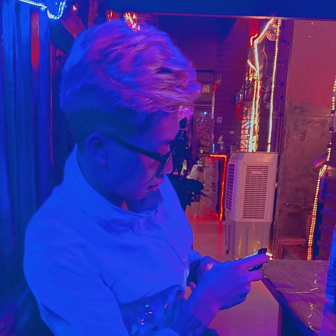 🚬ღ缺酒๑缺你ღ