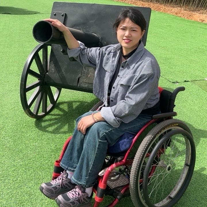 子羽，