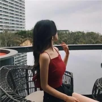 舞尘埃鞋服甄选
