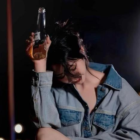 ╰y1生 、相濡以沫。