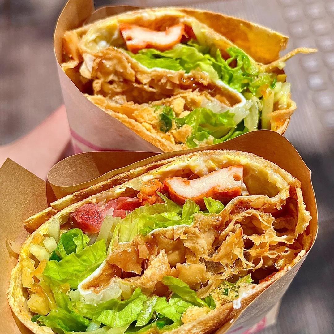 在彭场做杂粮煎饼