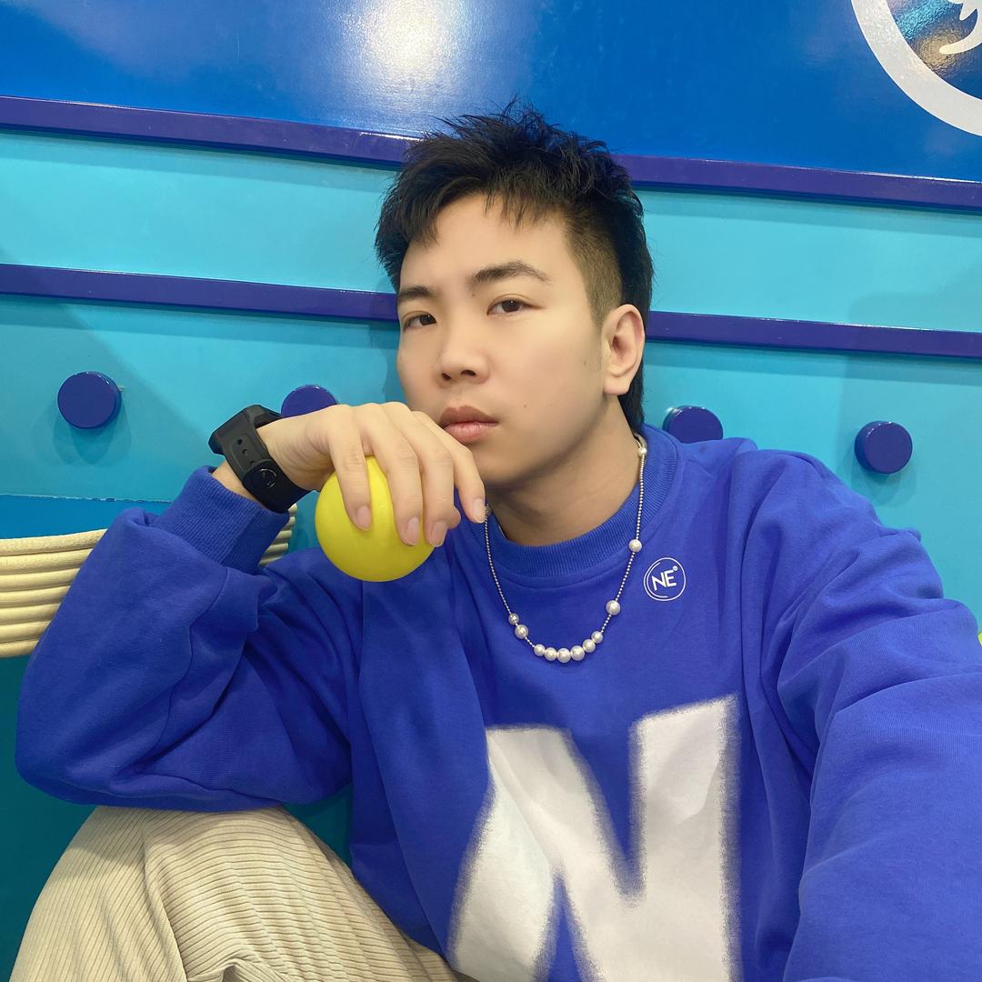小白总（吉喜婚车）