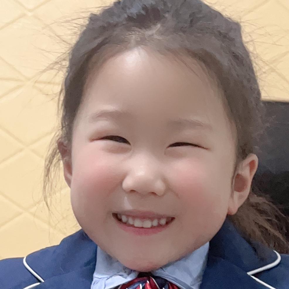 李哈哈🍭