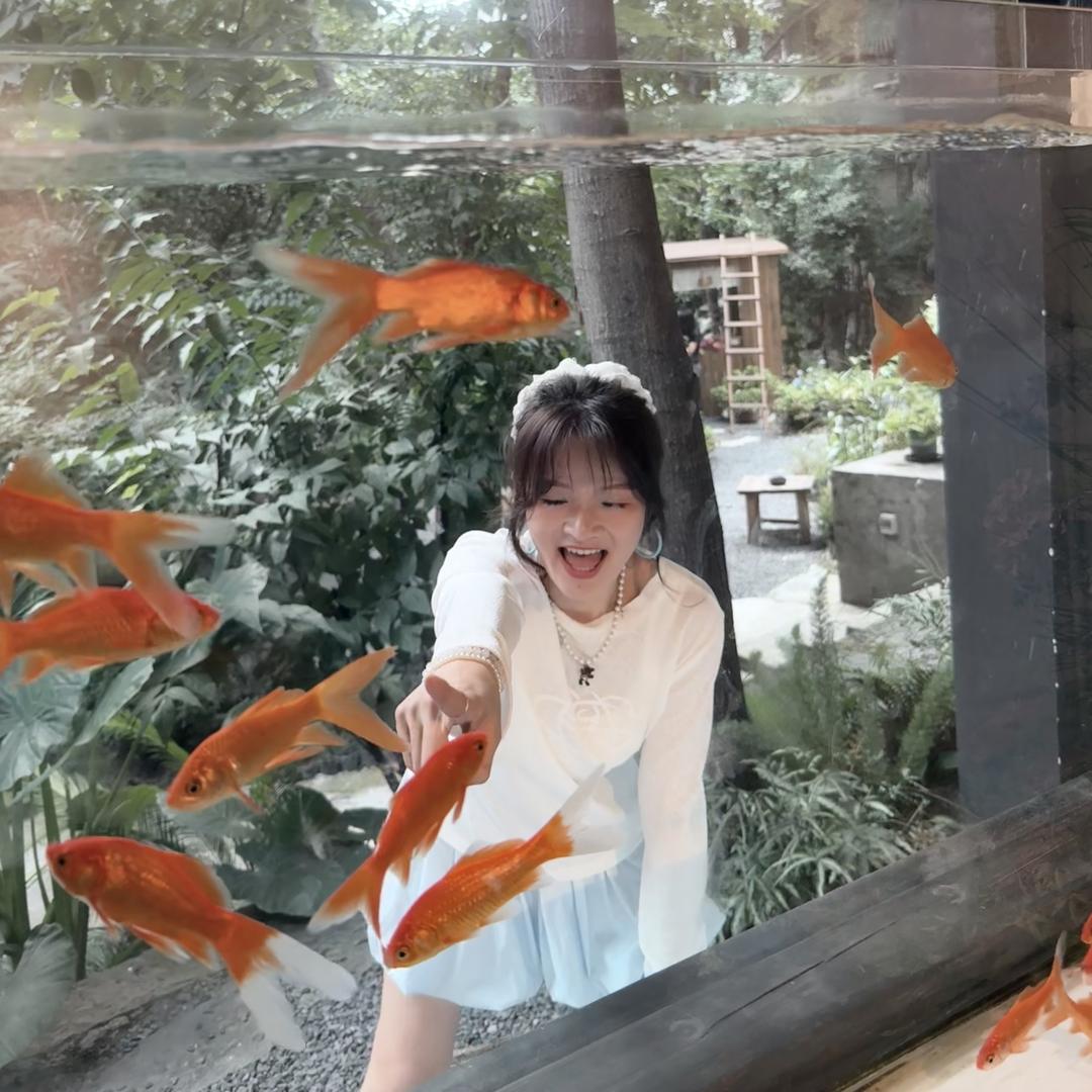 梨小小吖
