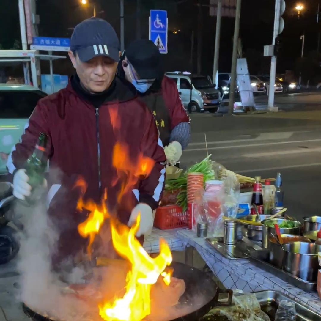 新洲刘餐谋