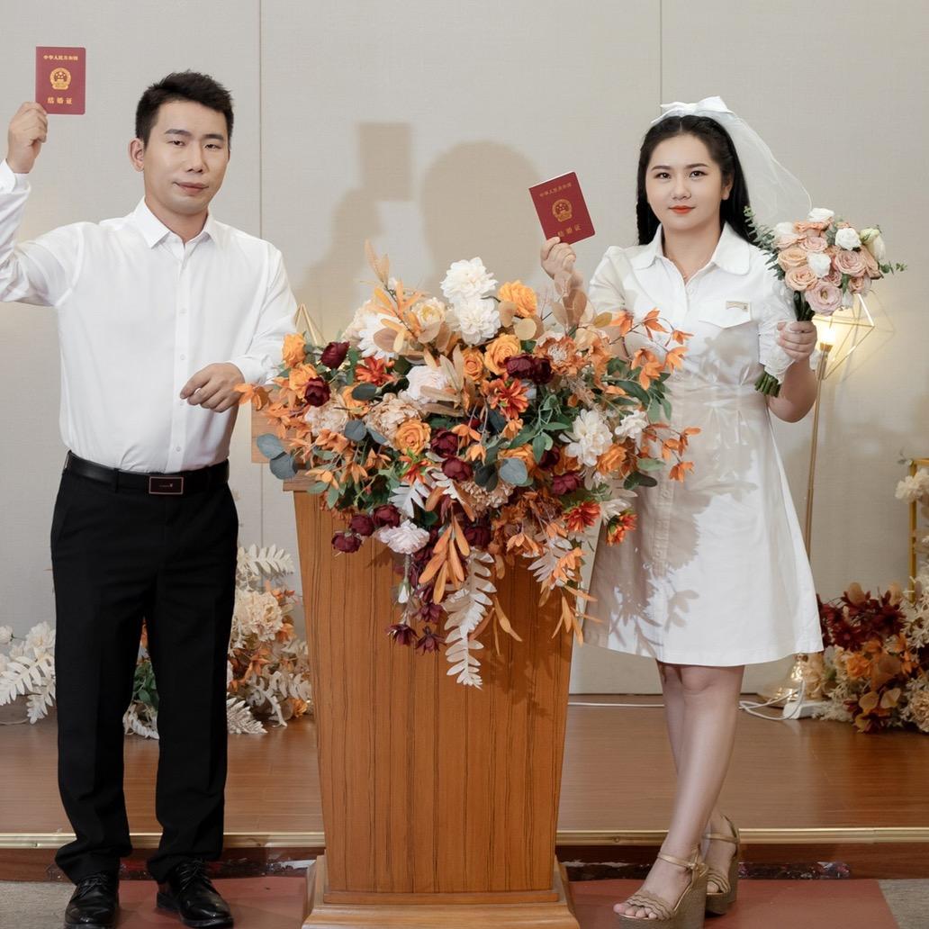 卡板王子小吕