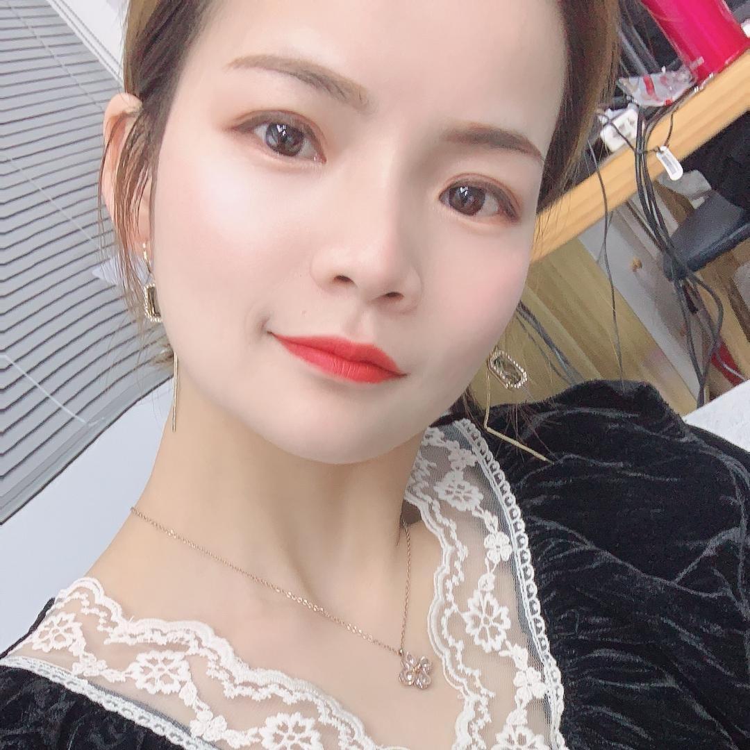 瑛瑛服饰