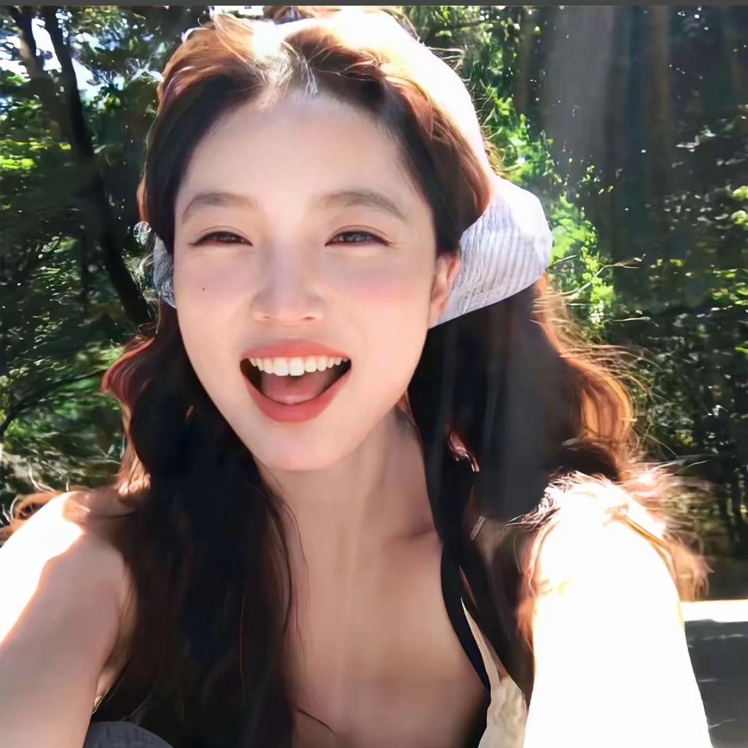 🌈  A 9