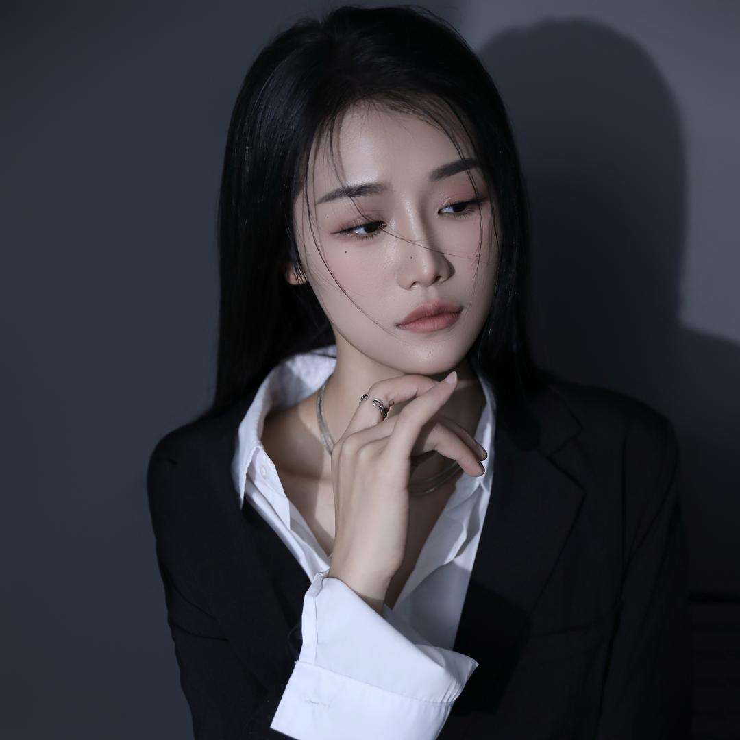 奈你的明—🍭