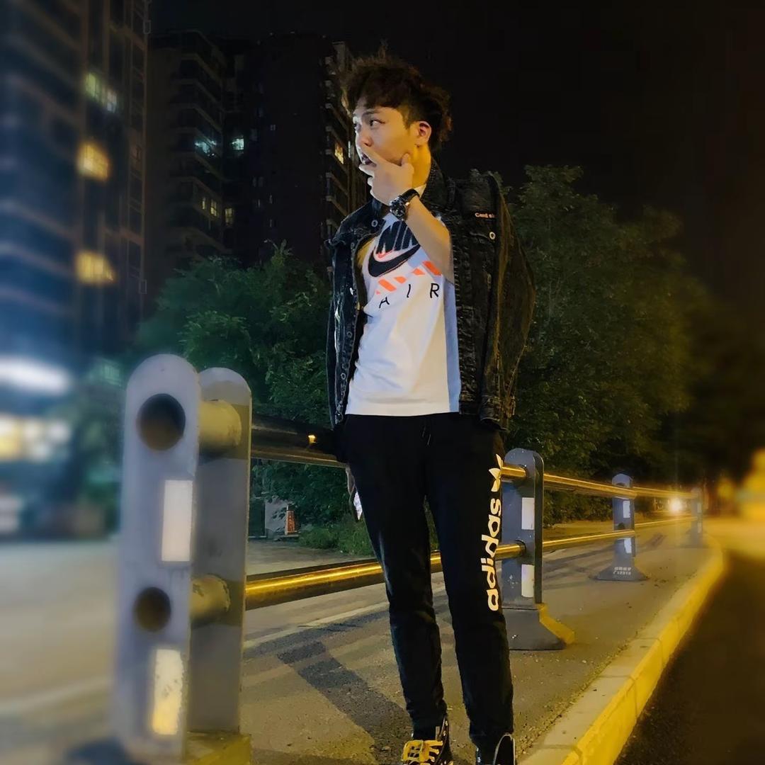 壹号车库（老柳）