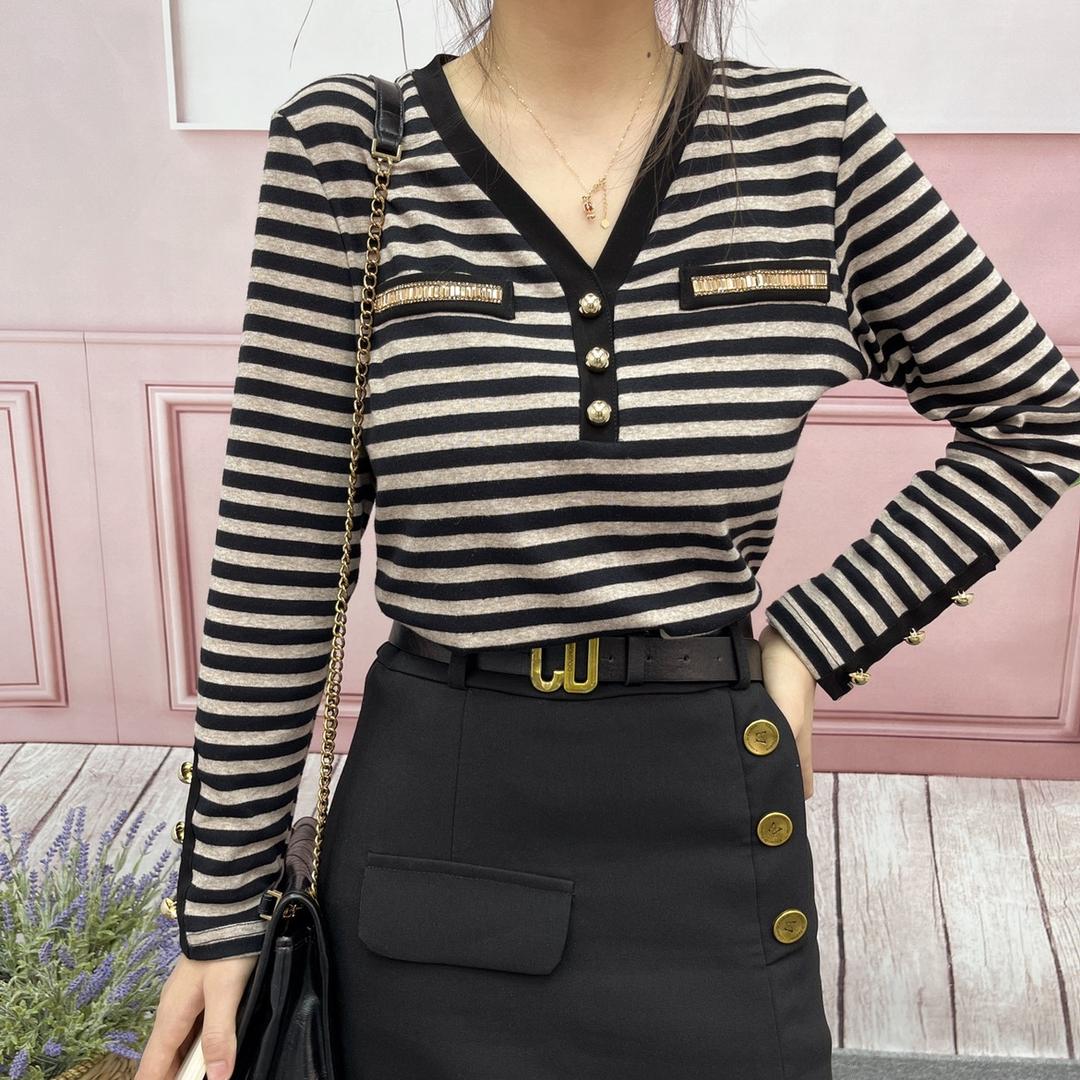 桃漫佳服装商行