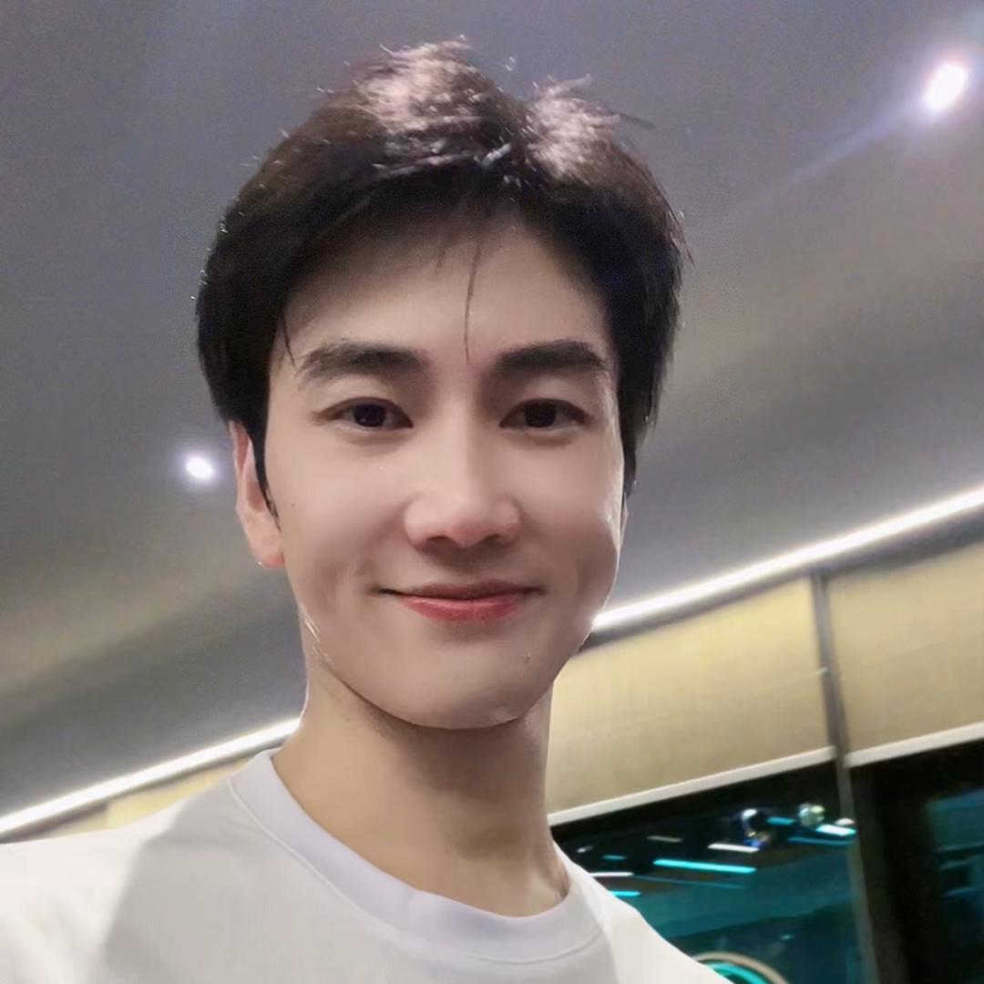 （小马哥）