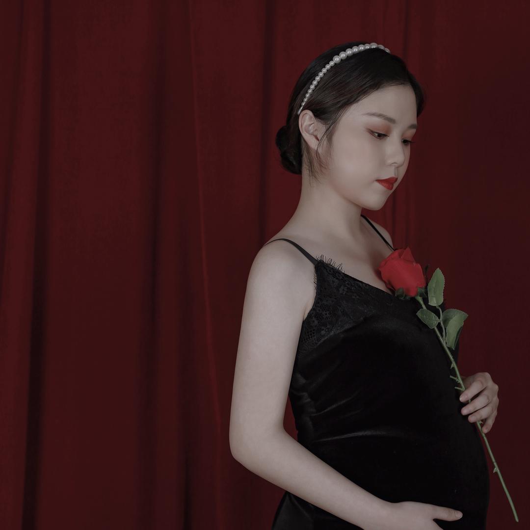 是依依妈咪吖