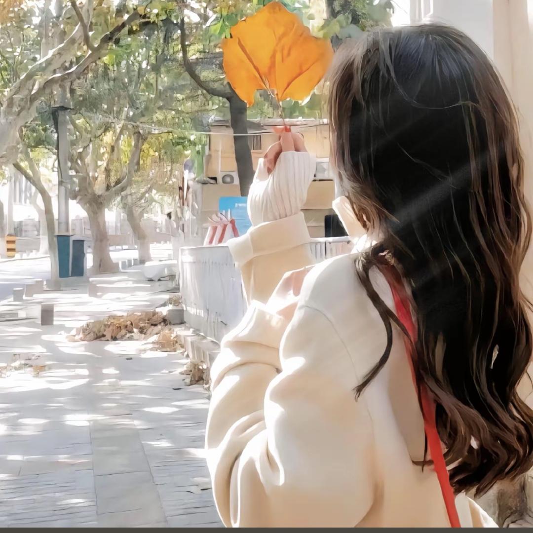 ੯‧̀͡⬮\泡芙