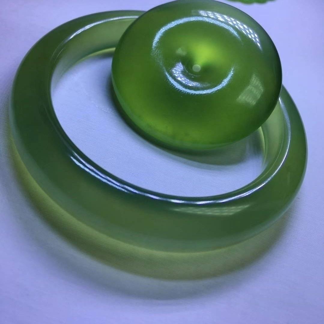 玉润珠宝岫玉