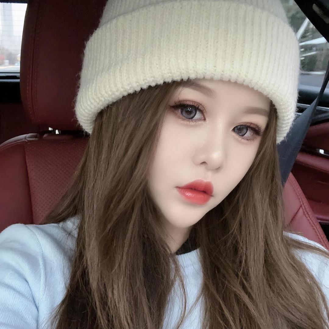 静儿              /