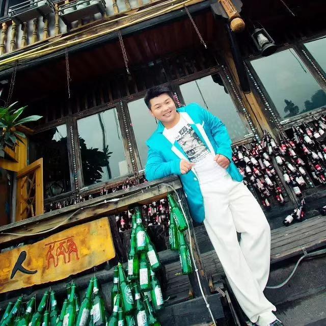 ┻┳═一Manぃ超哥