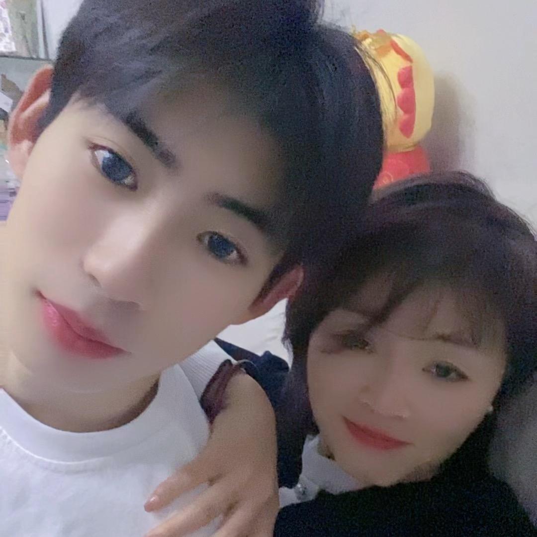 小明星舞蹈学校