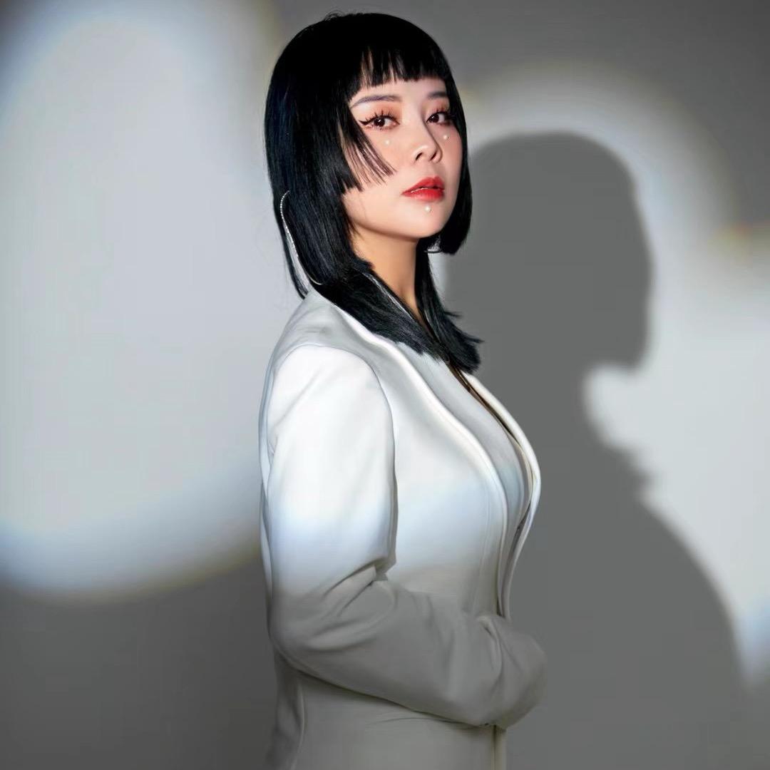 伊肤颜坊盐津素颜肌