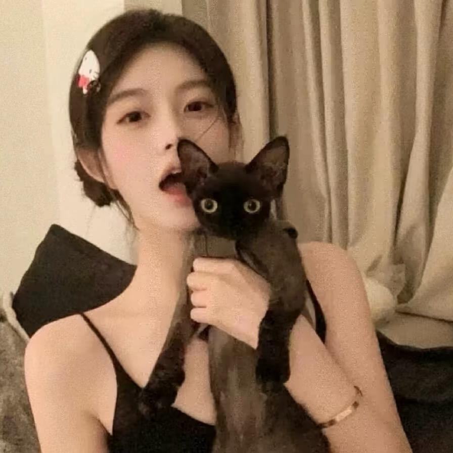萌到被扇巴掌