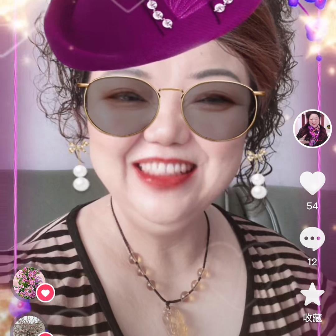 开心姐👩‍🎤是老百姓舞台上的开心果