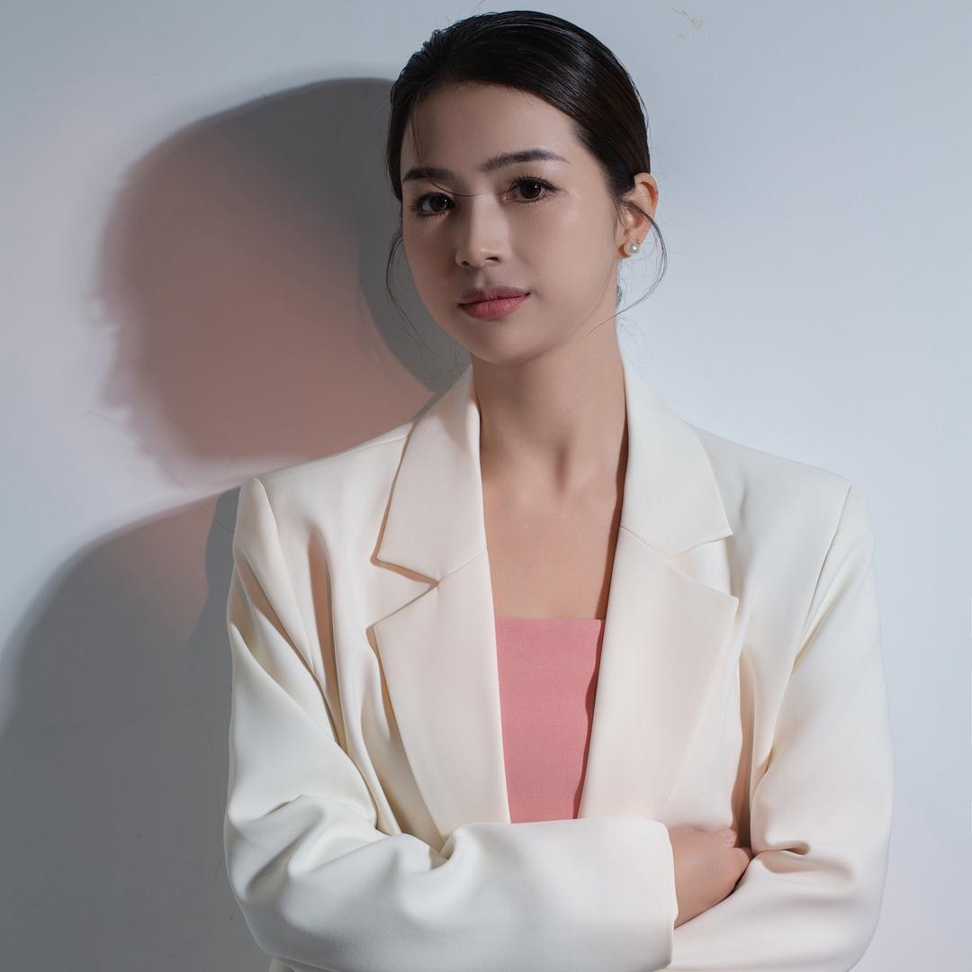 欣诗漫美业 香香