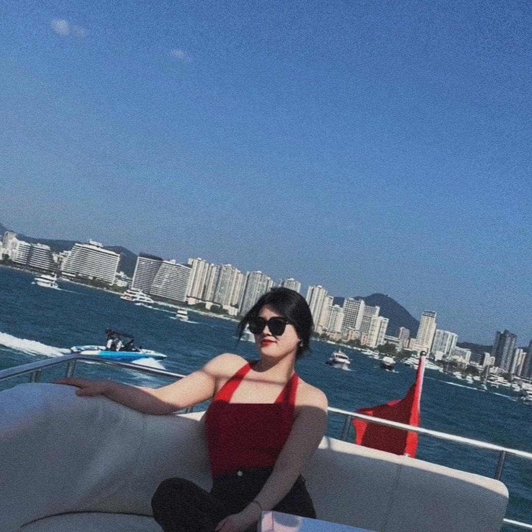 ๓  ·阿月