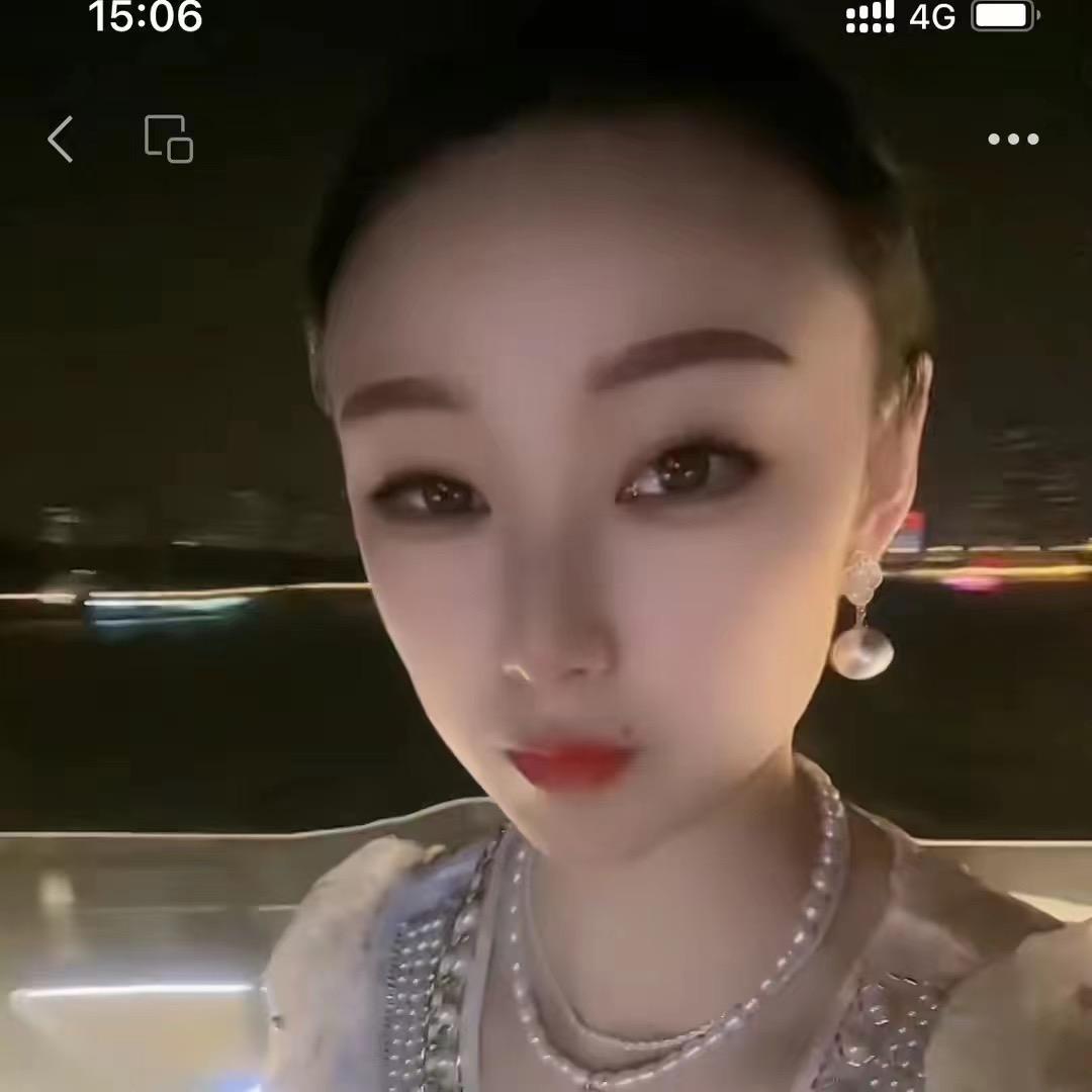 乐乐碎花裙宝藏