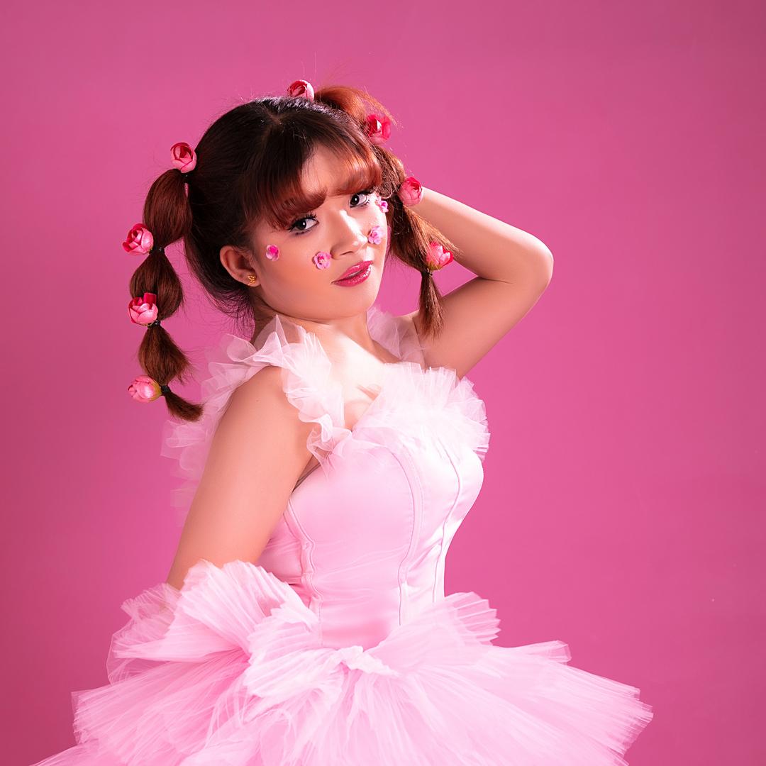 🦋哎斯特迩可爱姑娘🦋