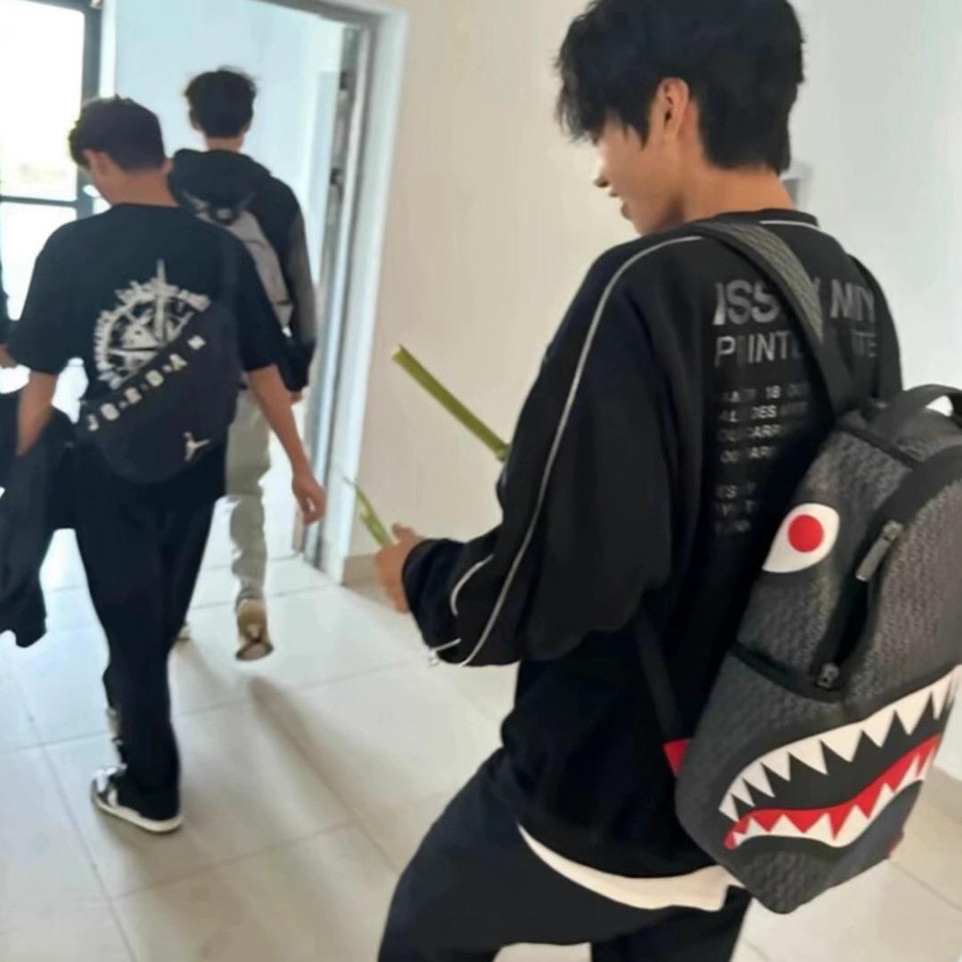 ㅤㅤㅤㅤ ㅤㅤㅤㅤ ㅤㅤㅤㅤ