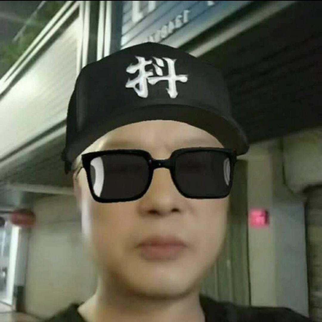 卿卿我我