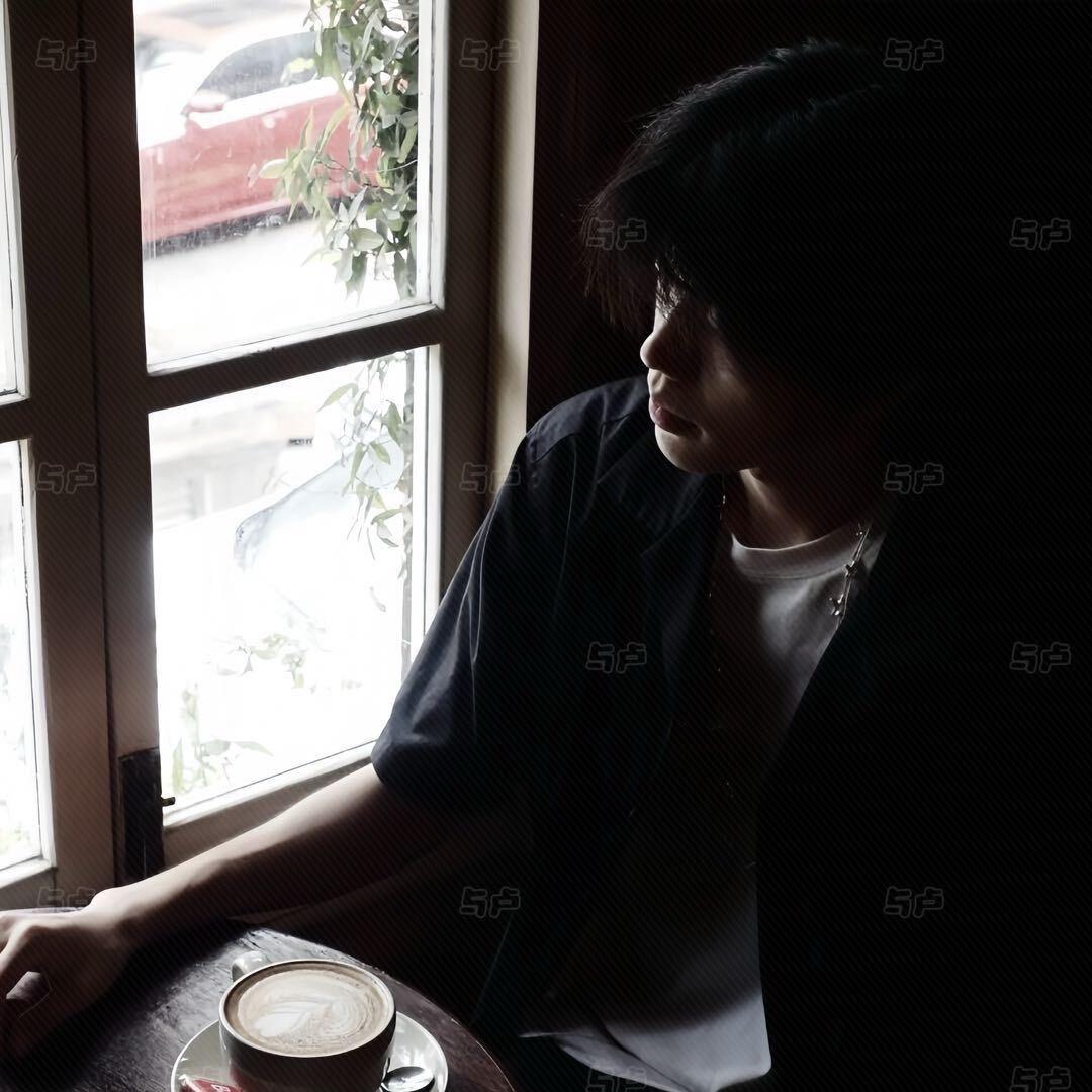 小卢（和平精英）