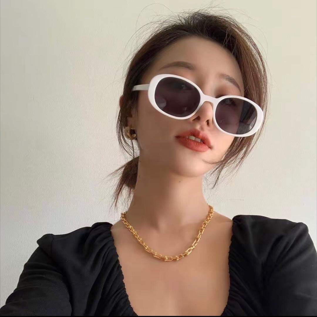 时尚新款女装穿搭