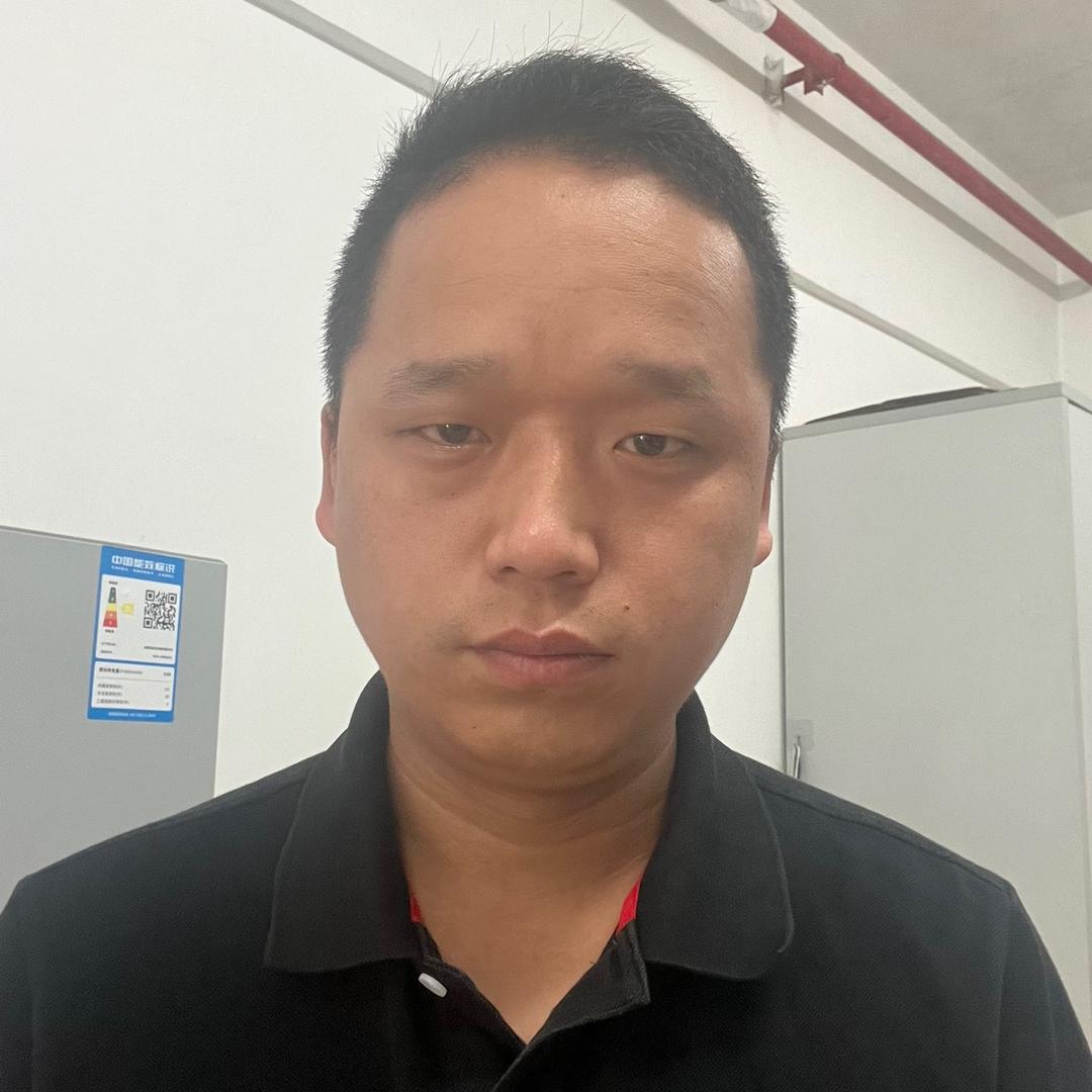 李魁
