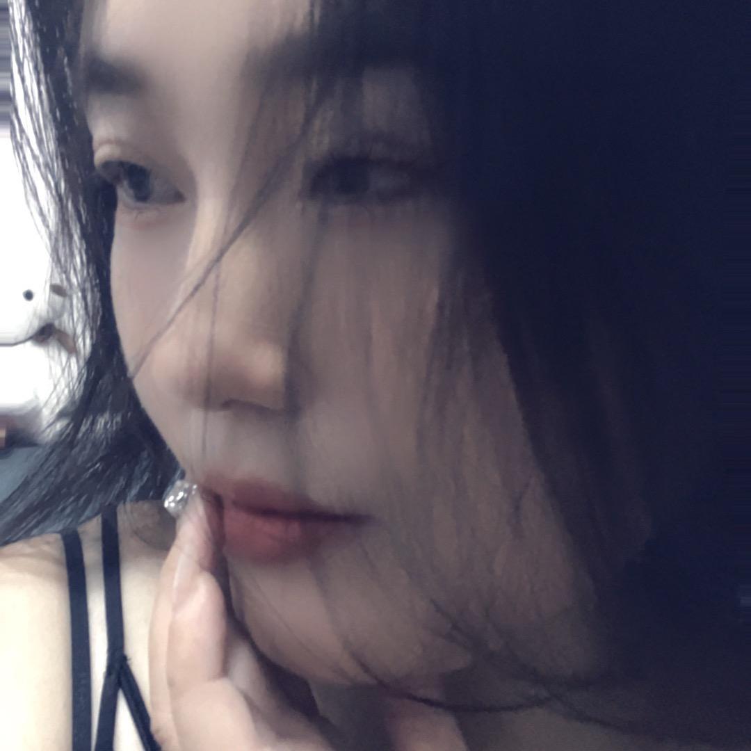 带刺的玫瑰🌹