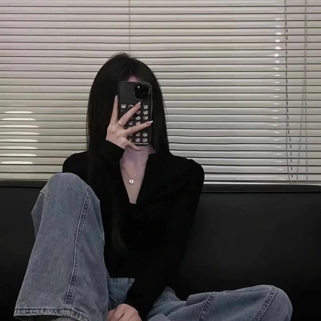 泗阳大兴衣周期快时尚女装
