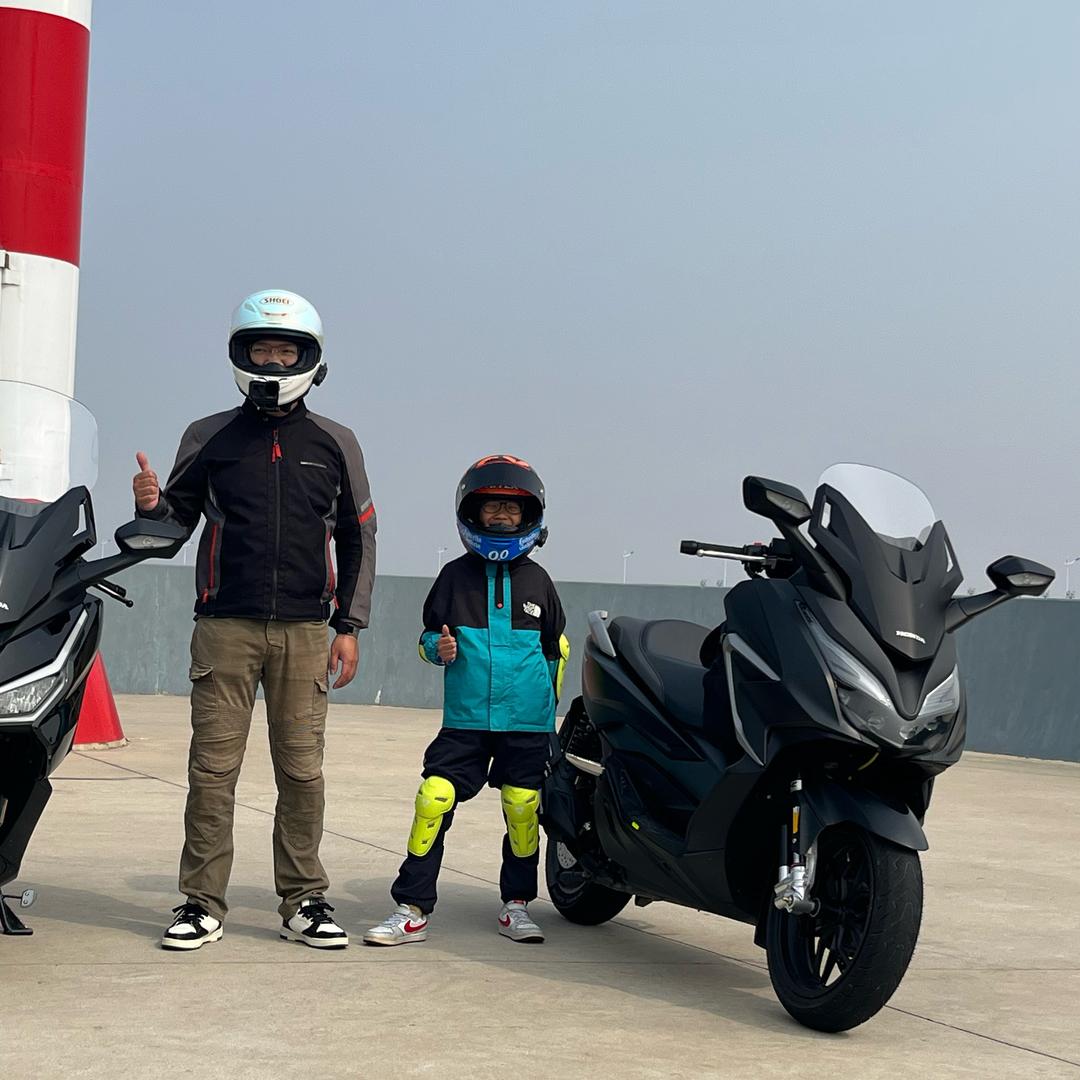 小淅淅也爱🛵