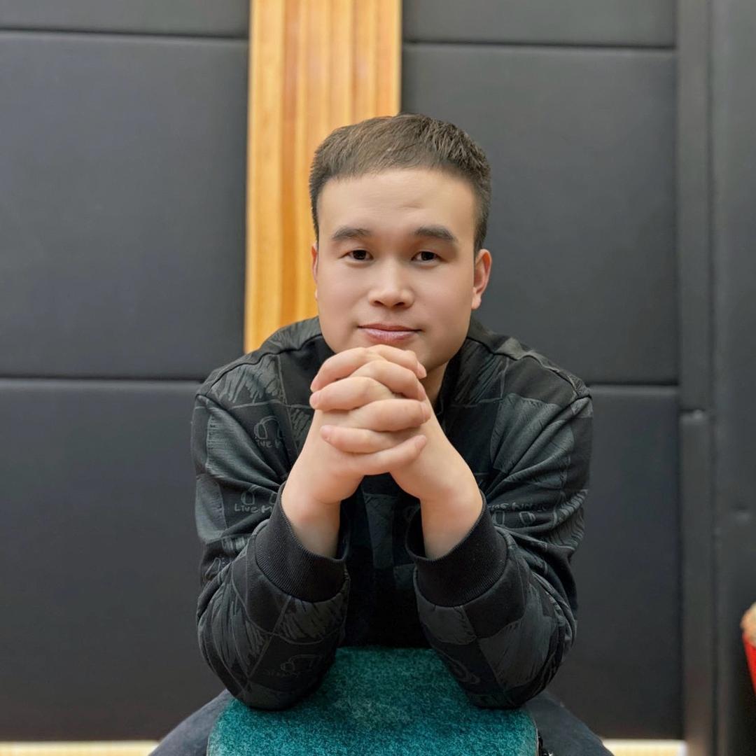 教非洲鼓的大福老师（五鼓疯蹬1）