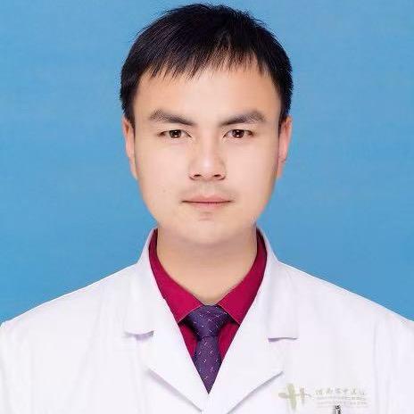 中医胡鹏