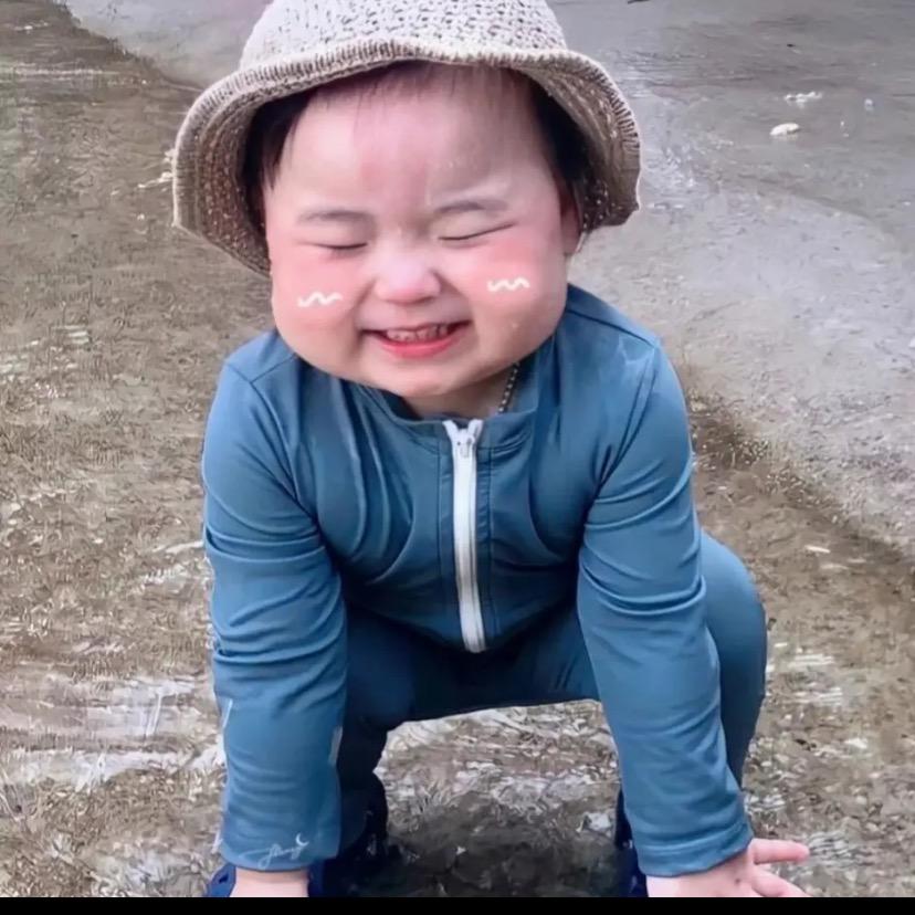 爱吃零食的男孩子