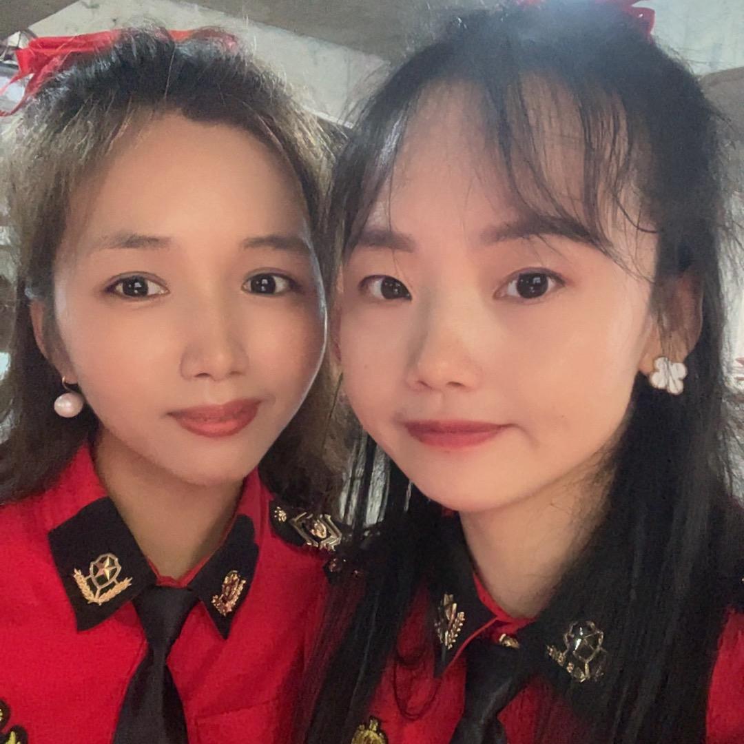 秀秀爱打鼓🥁爱跳舞