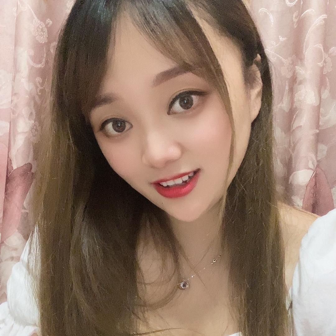 小静静820💋