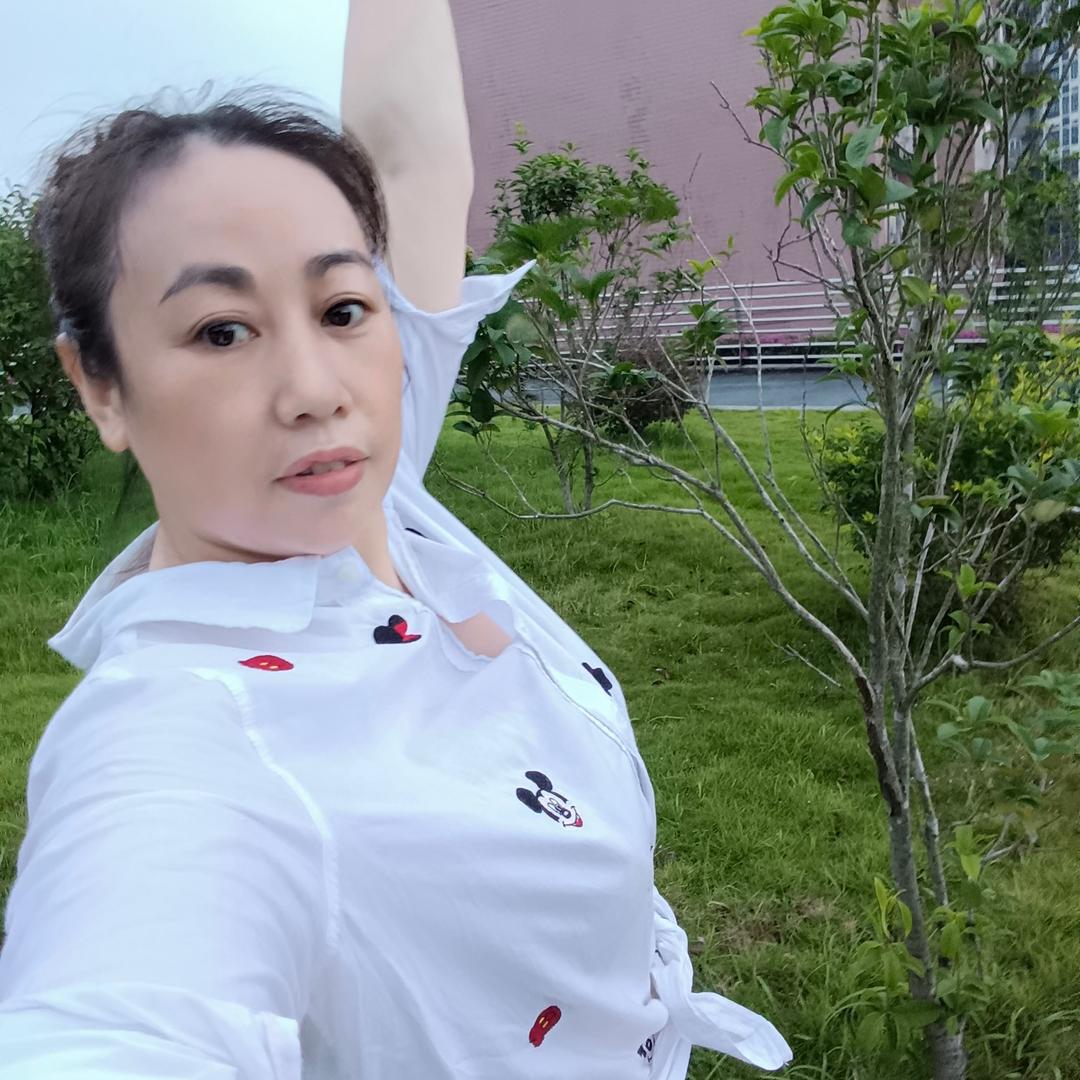 林三妹每天早上11点15分开播
